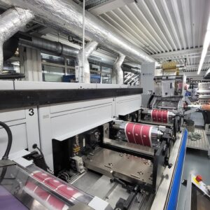 Die Präzisionsmaschine zum Haftetikettendruck stammt von der Firma Gallus in der Schweiz.