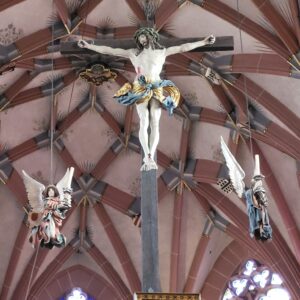 Das Triumphkreuz in der Basilica minor St. Valentinus stammt wie die Schächer der Kreuzigungsgruppe auf dem Kirchhof vom Bildhauer Peter Schro.