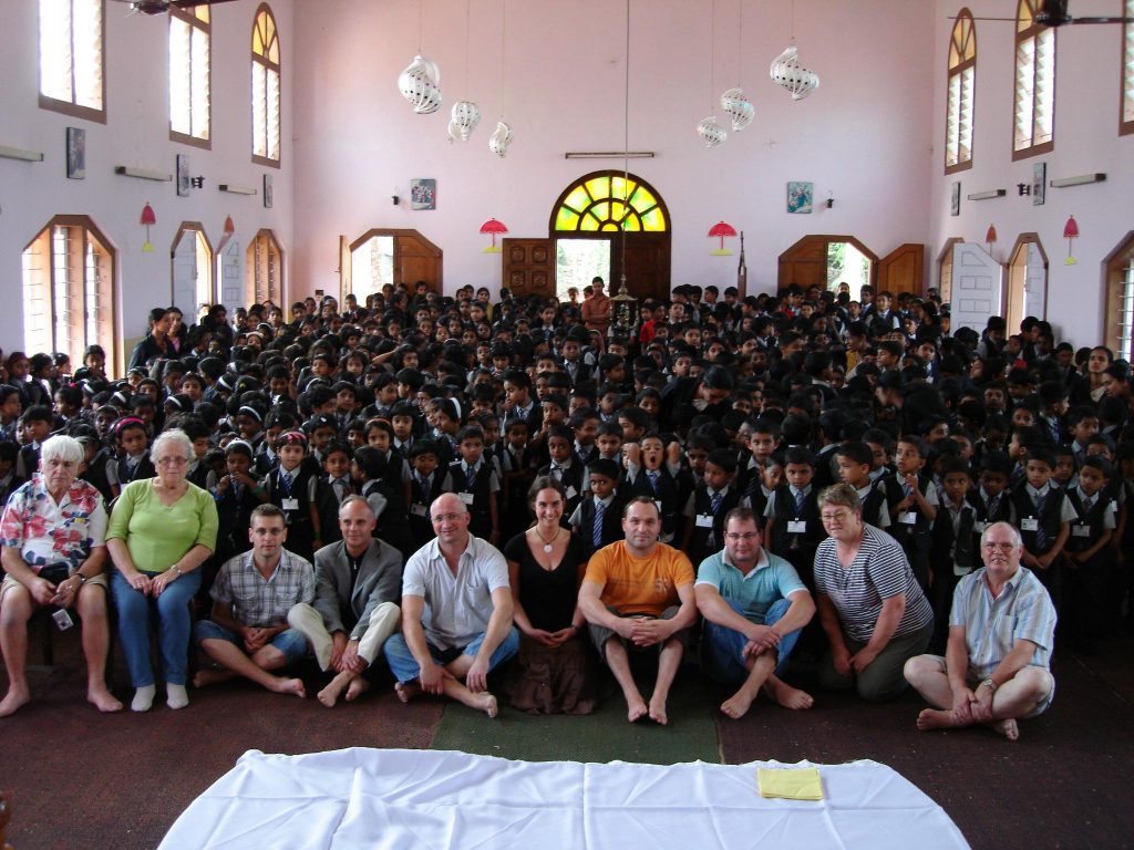 Besuch der Marian Public School