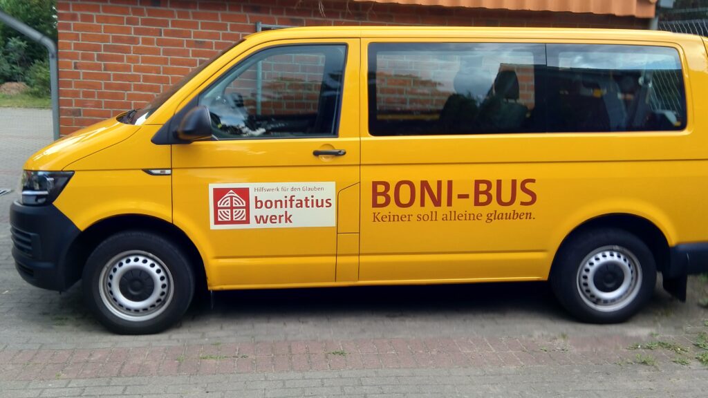 Boni(fatius)-Bus von St. Marien Lüneburg