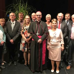 Bischofsweihe Josef Holtkotte Paderborn mit Kolpingsgeschwistern aus Verl